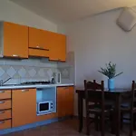 Hébergement de vacances Domo Sara *