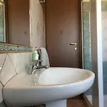 Domo Sara Hébergement de vacances *