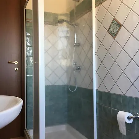 Domo Sara 別荘 オロゼーイ